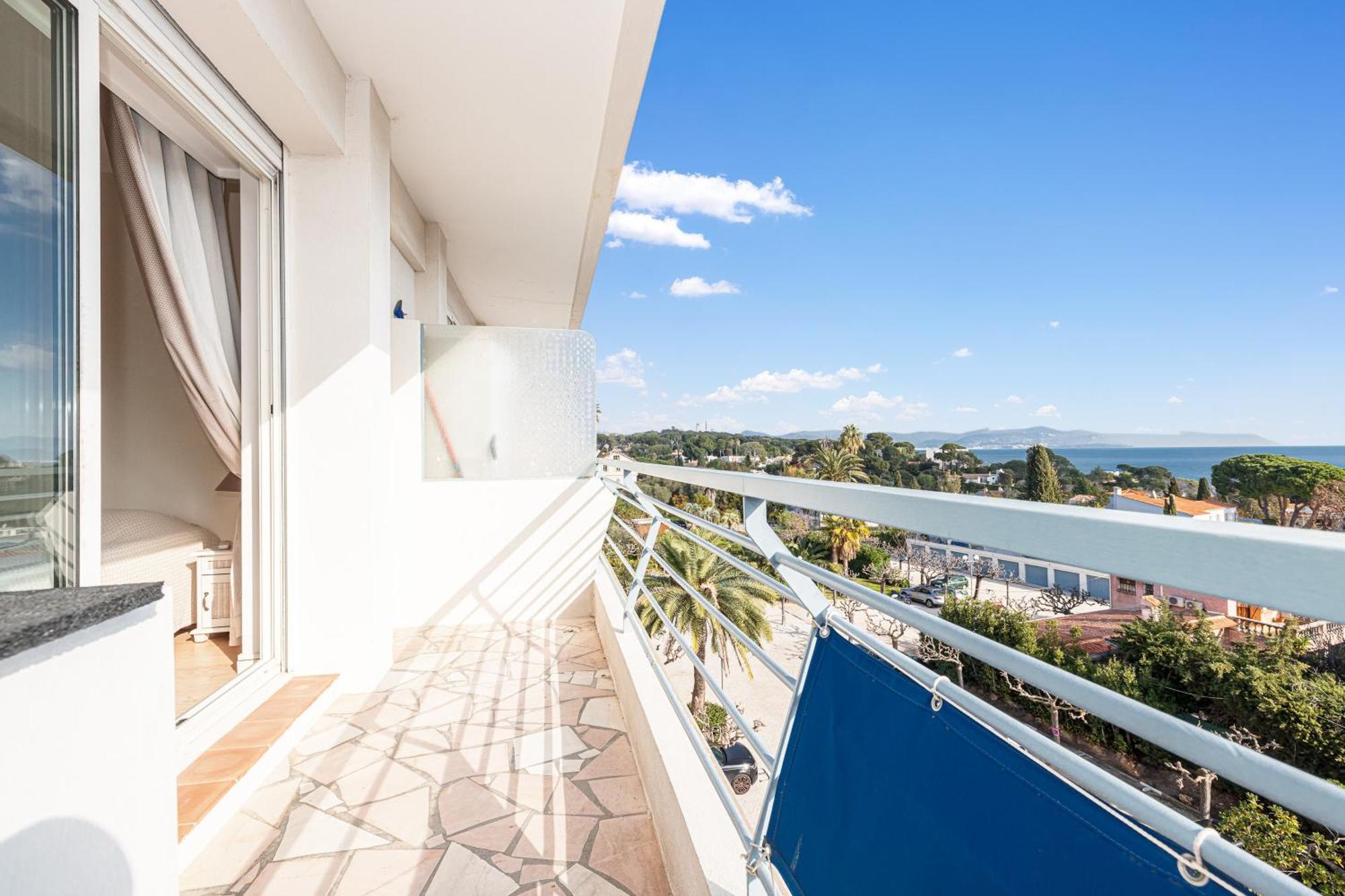 Apartment Le Soleil D'antibes - Happy Antibes